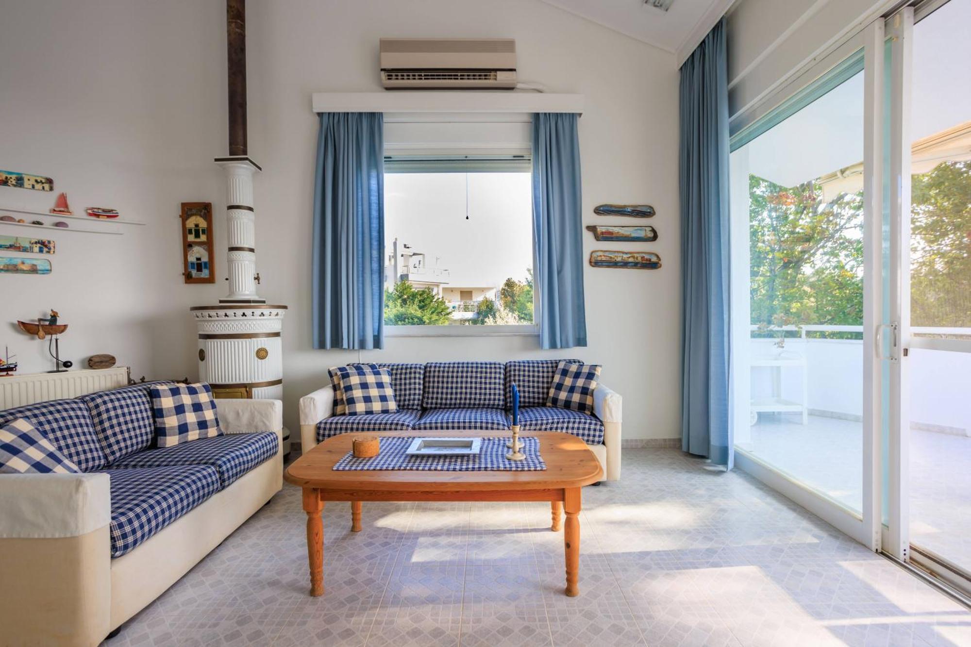 Lagonisi Beach House Kalivia Thorikou Bilik gambar
