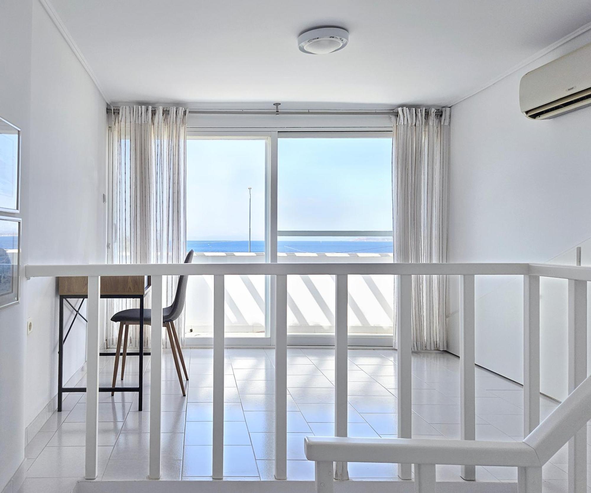 Lagonisi Beach House Kalivia Thorikou Bilik gambar