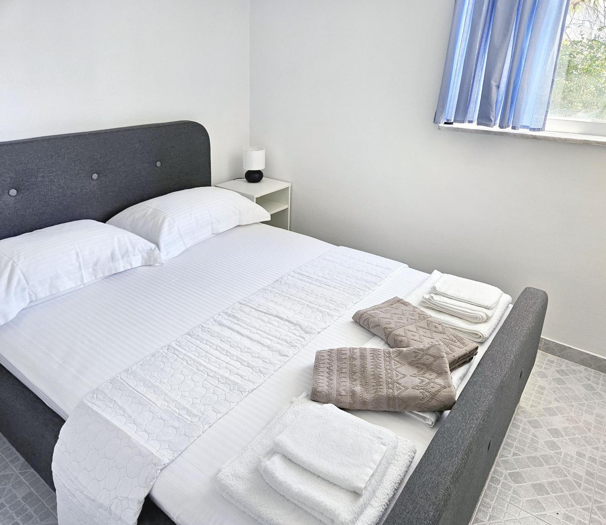 Lagonisi Beach House Kalivia Thorikou Bilik gambar