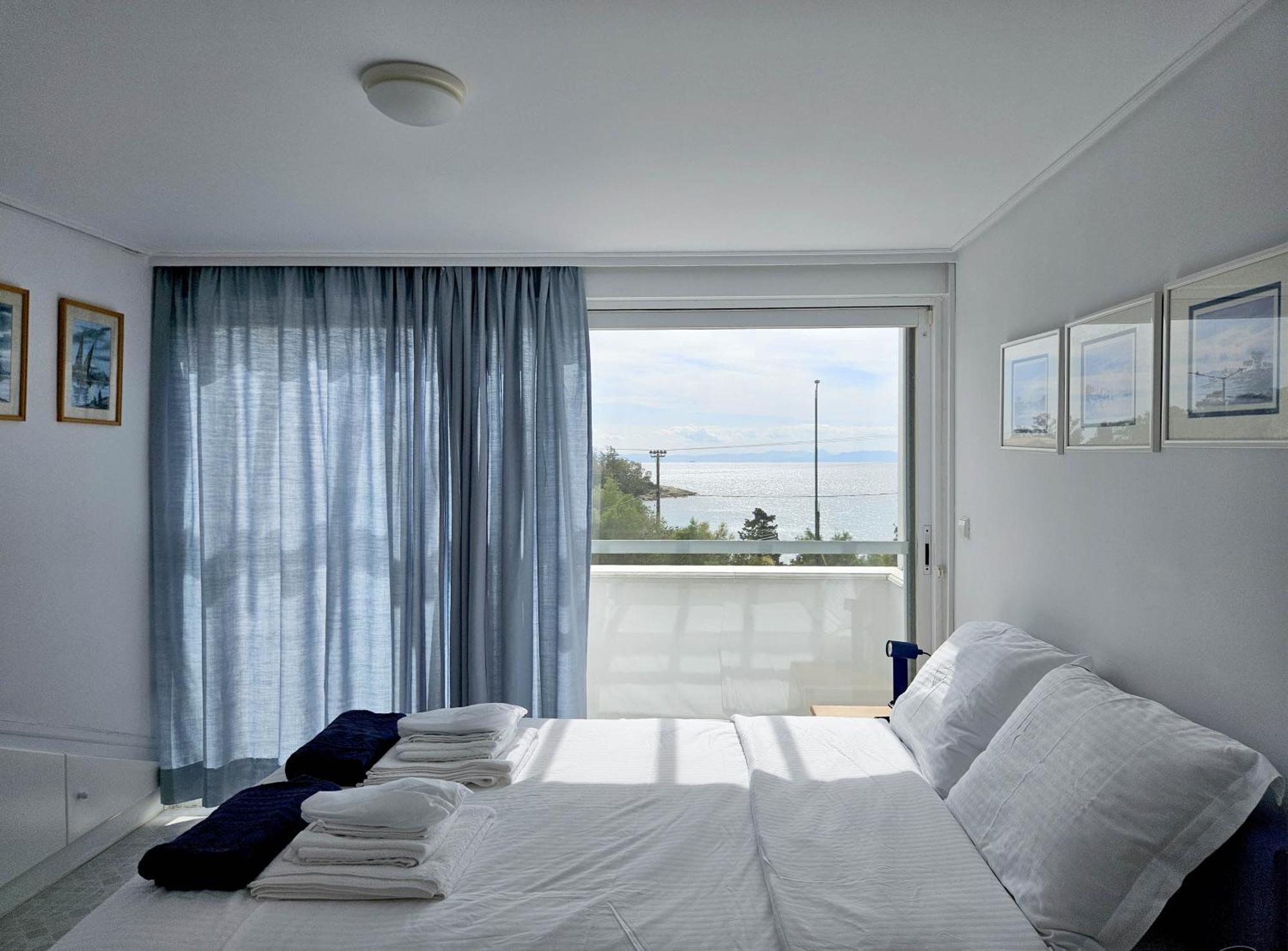 Lagonisi Beach House Kalivia Thorikou Luaran gambar